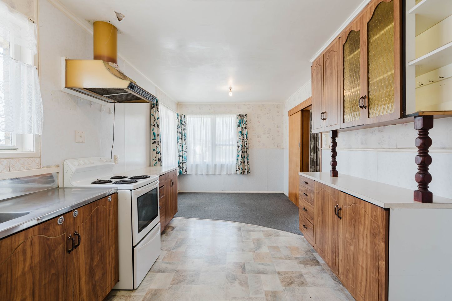 8 Dalesford Street - interior